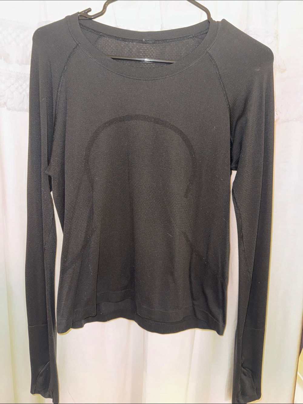 lululemon athletica Black Long-Sleeve Crew Neck Top